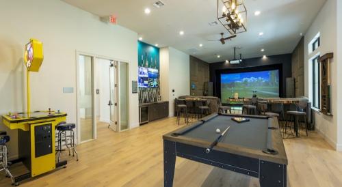 Apartments in Spring, TX - Clubhouse Gaming Room